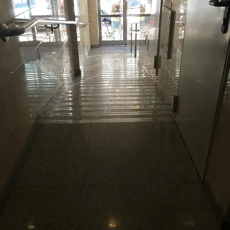 Cerca Aeropuerto *